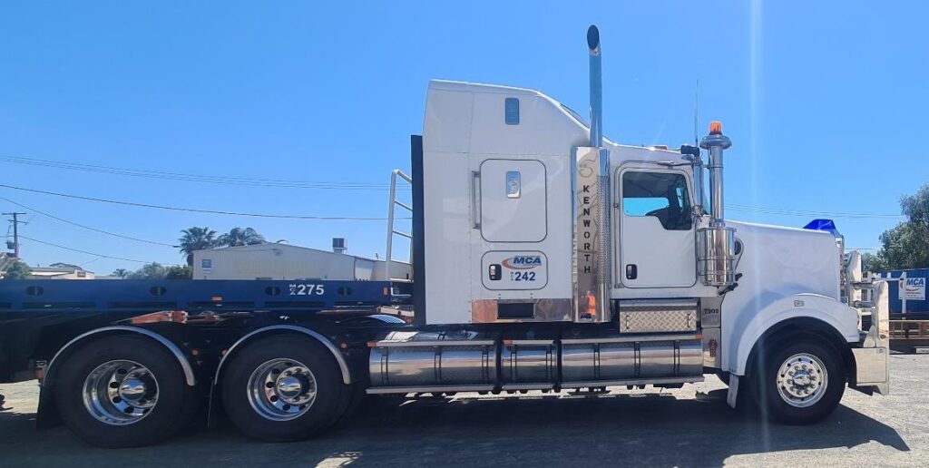 2022 Kenworth Truck T909 PMV